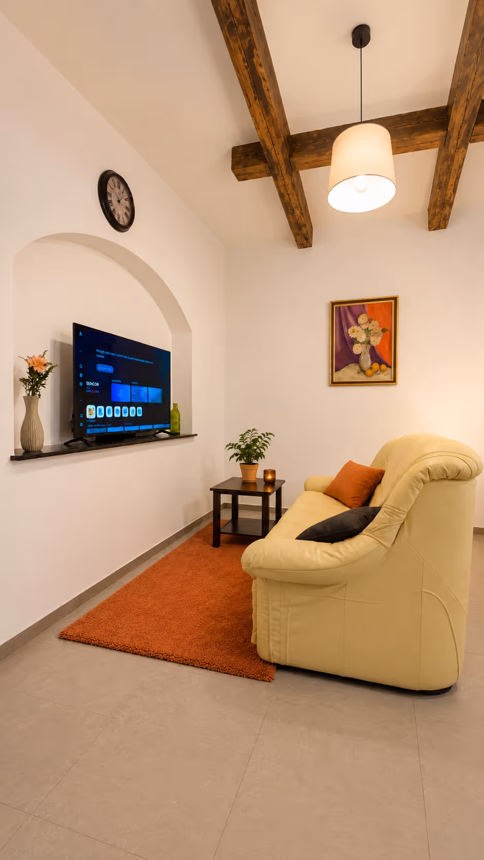 1 Bedroom - Apartment