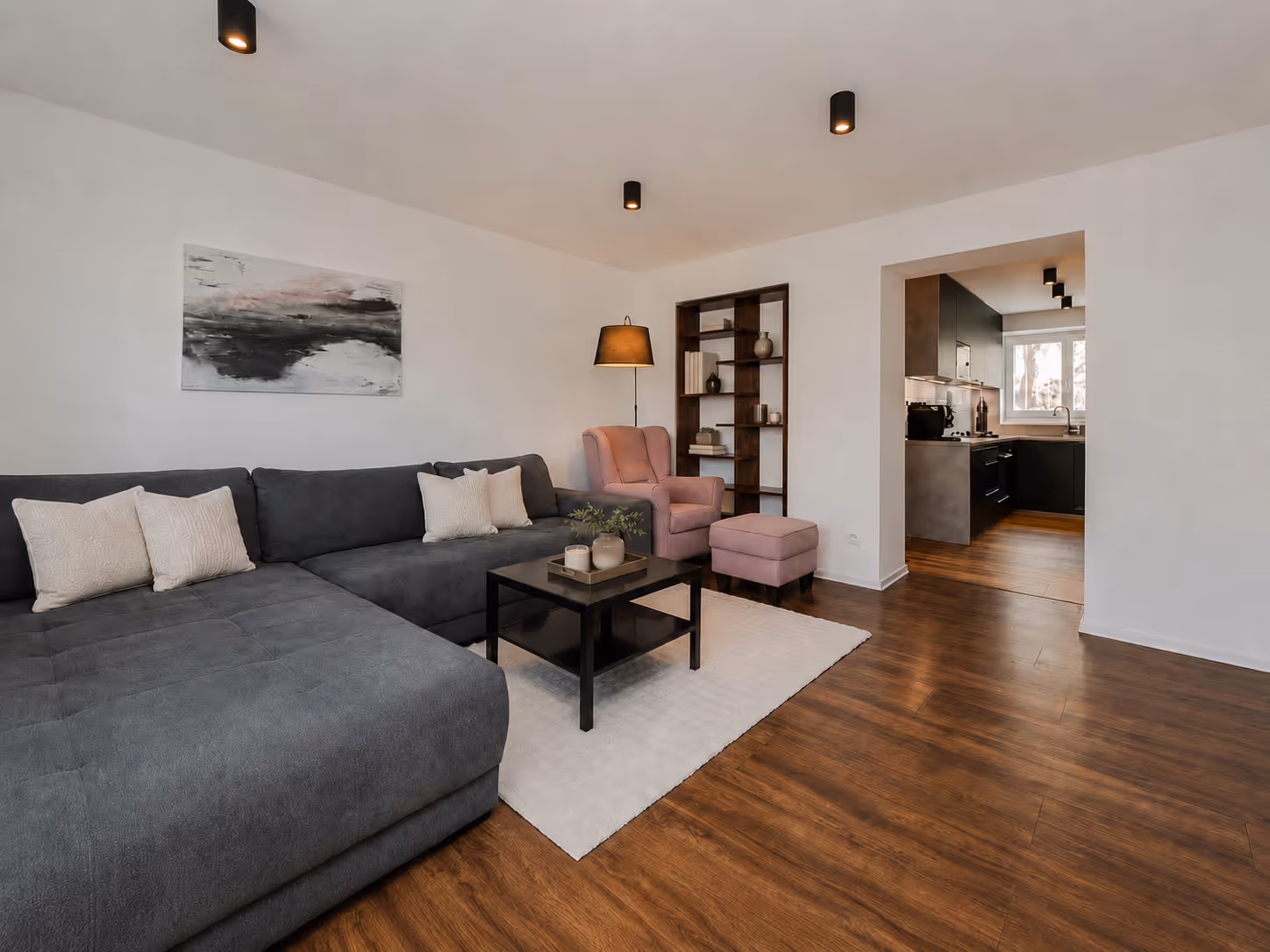 Stay City  - Modern Living Apartment 