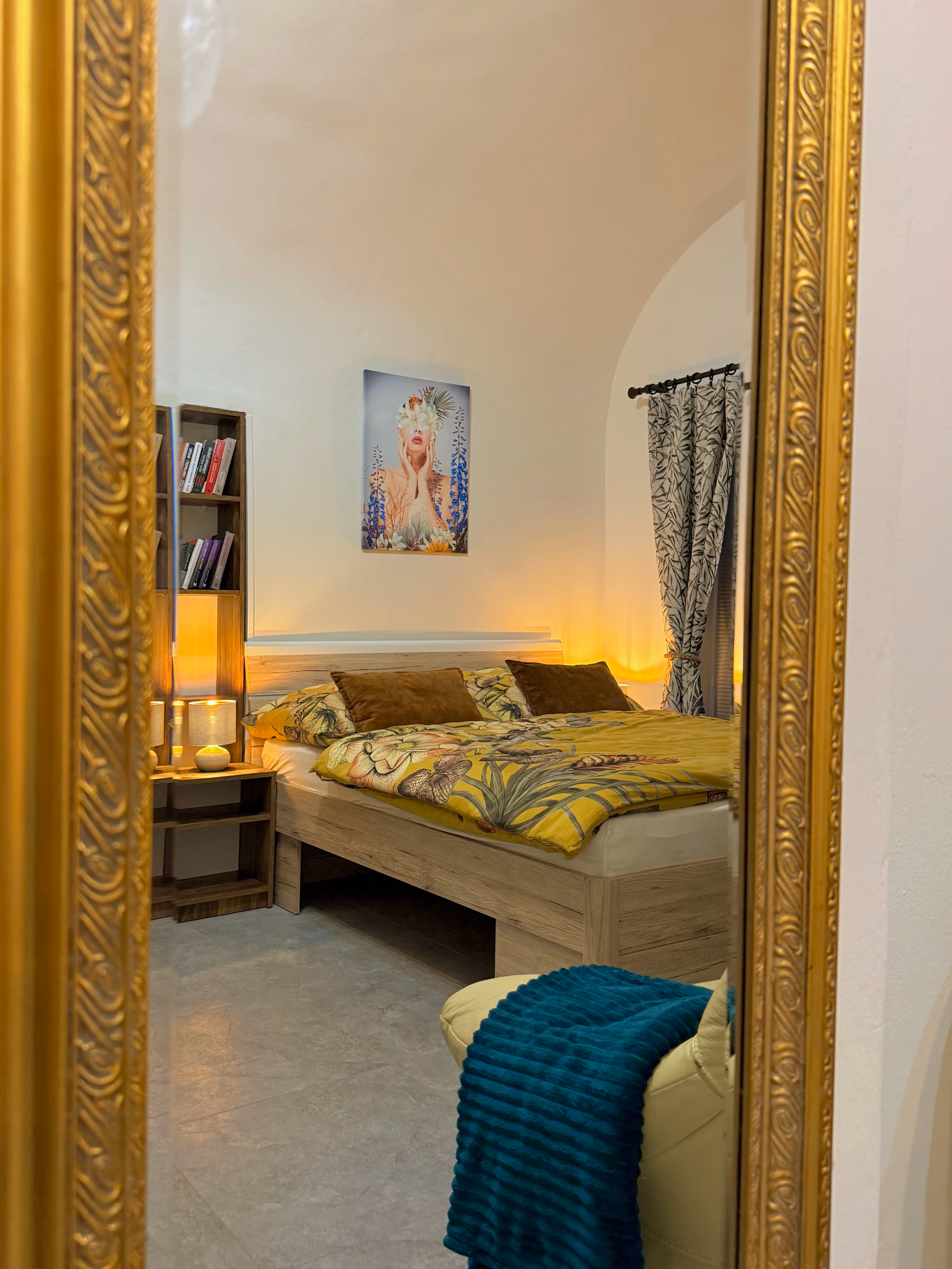 1 Bedroom - Apartment