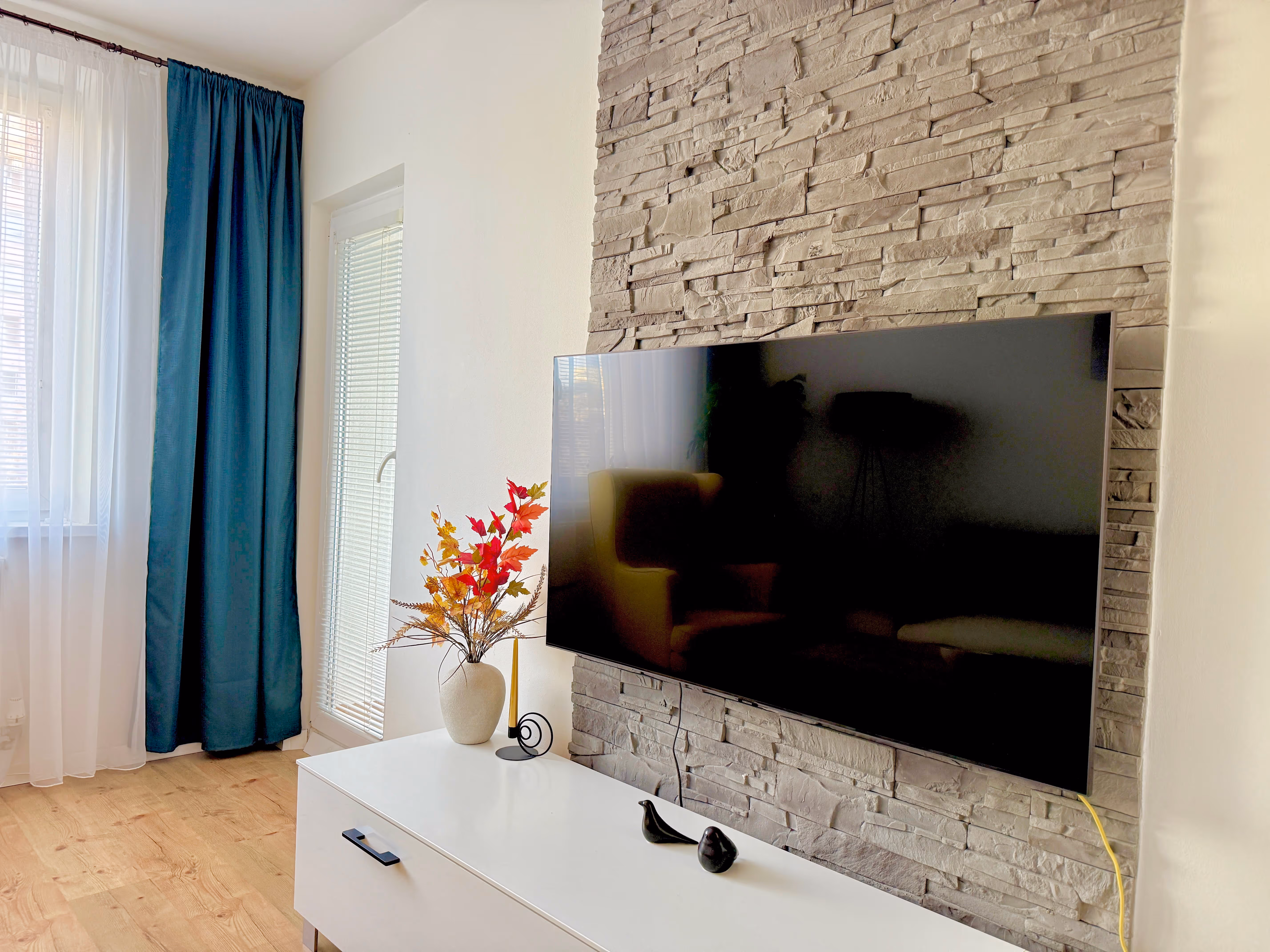 Modern 2-Bedroom Apartment