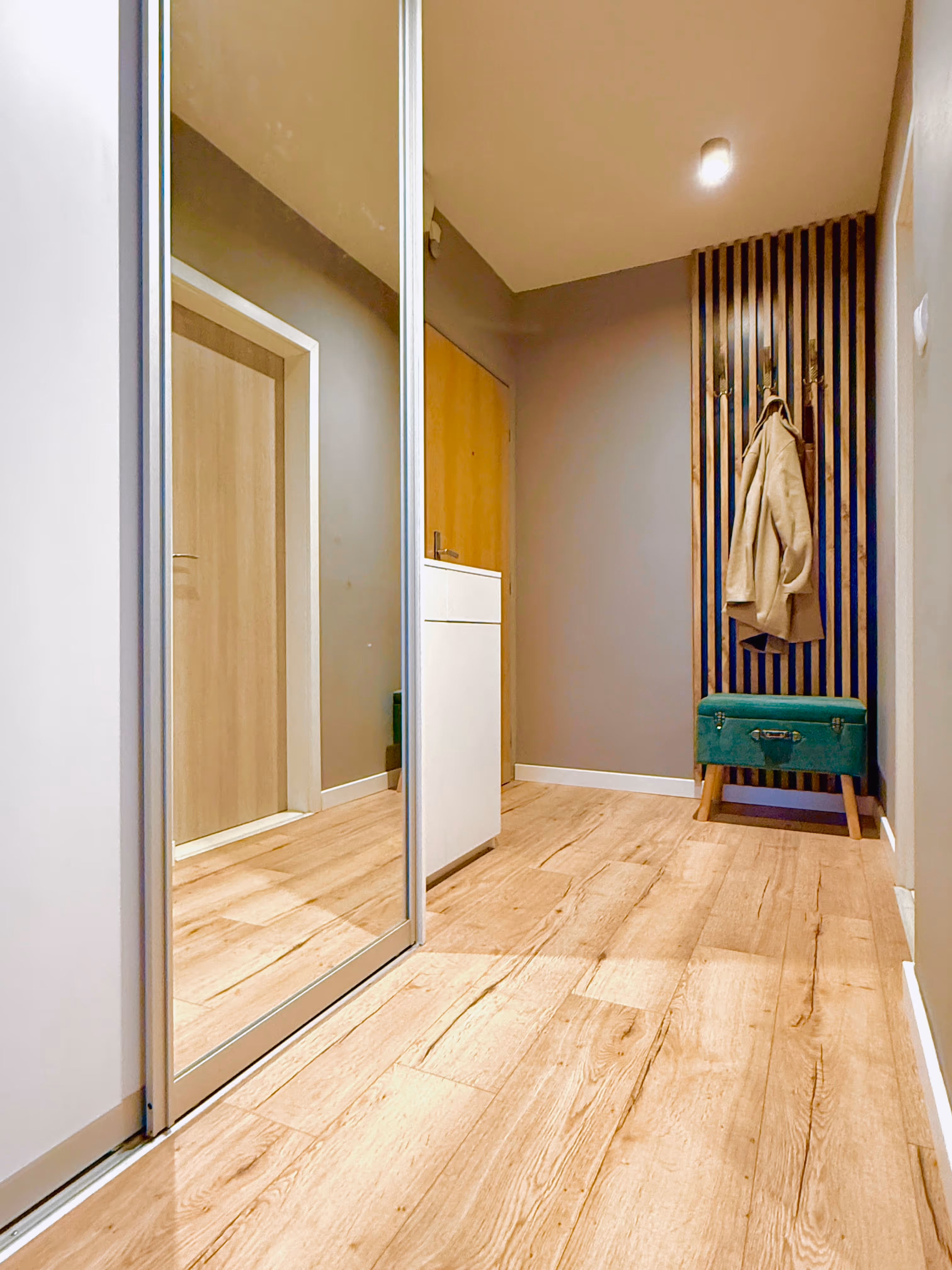 Modern 2-Bedroom Apartment